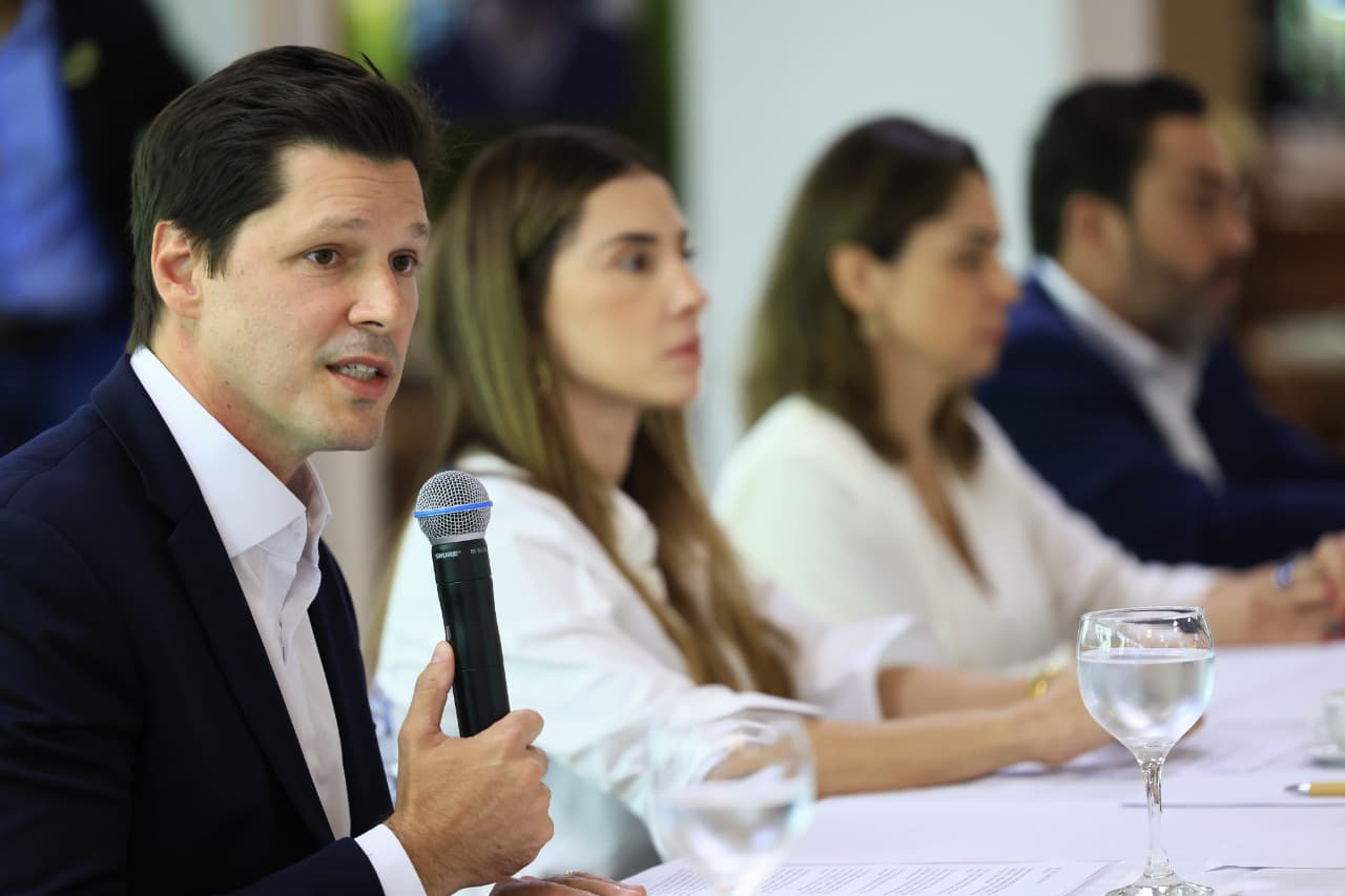 Em primeira reunião com secretariado, Daniel Vilela defende manter ritmo de entregas