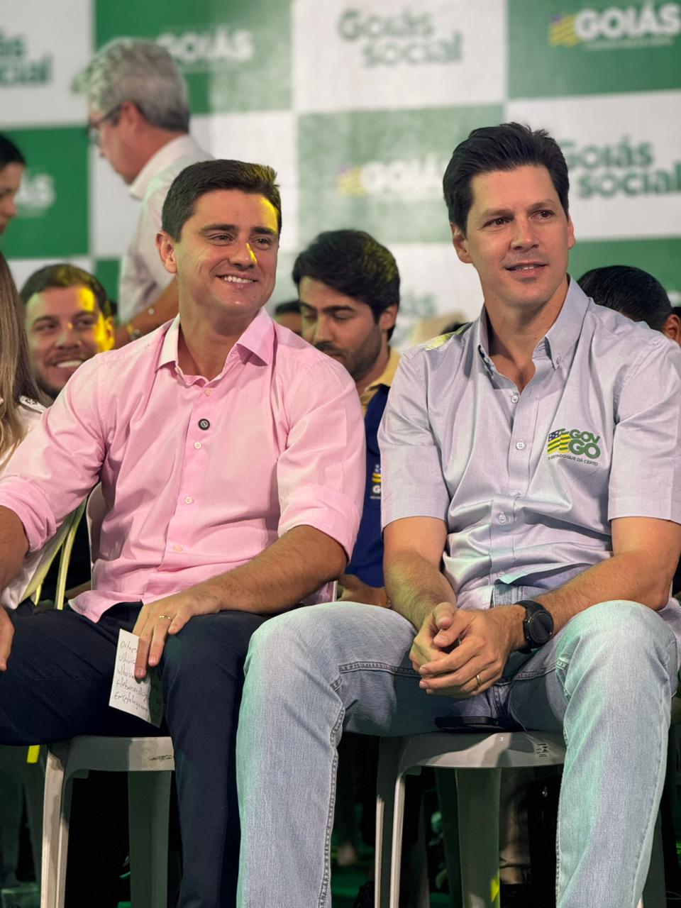Governador Daniel Vilela e prefeito Diego Sorgatto realizam a abertura do Goiás Social em Luziania