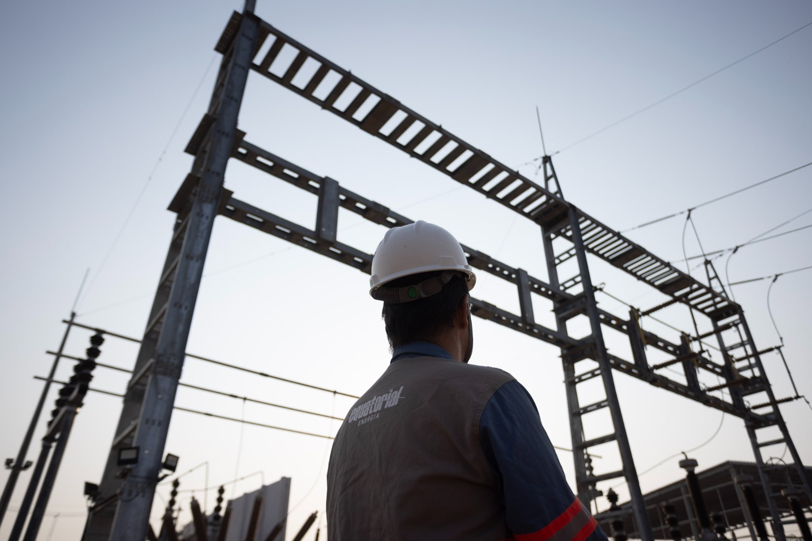 Equatorial Goiás conclui mais de 90 mil obras e serviços para fortalecer rede elétrica em apenas três meses