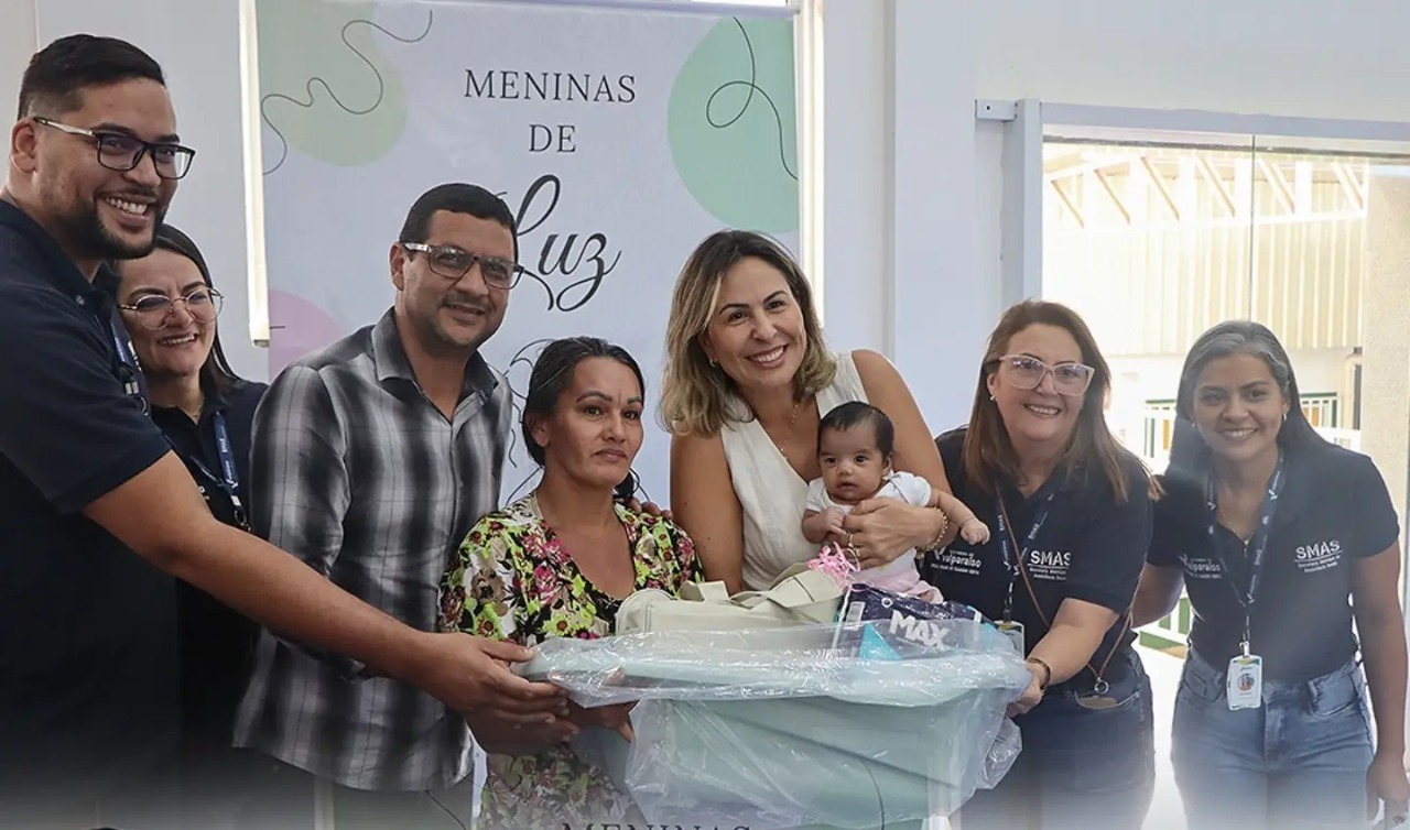 Programa Meninas de Luz entrega 130 enxovais a gestantes acompanhadas pela Assistência Social