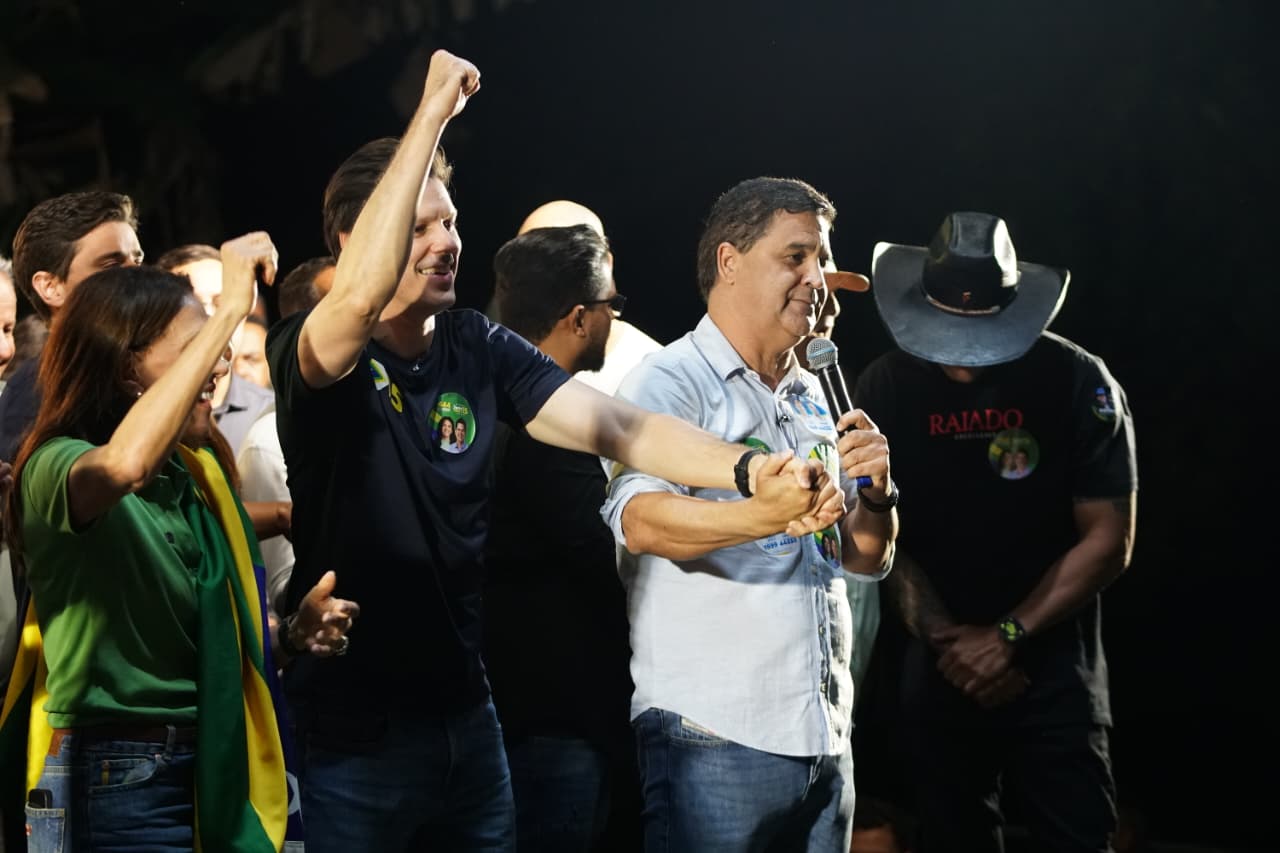 Wilde Cambão lança campanha em Luziânia e tem lealdade destacada por Caiado e Daniel Vilela